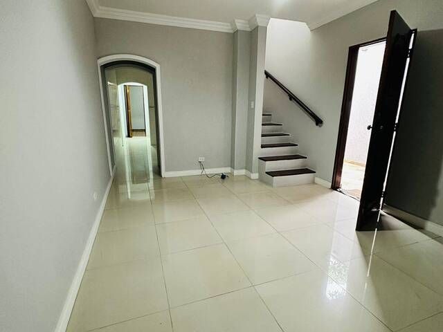#REF.V-121 - Casa para Venda em São Paulo - SP - 1
